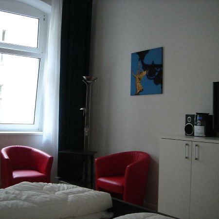 Apartment Helmholtzplatz Berlín Exterior foto
